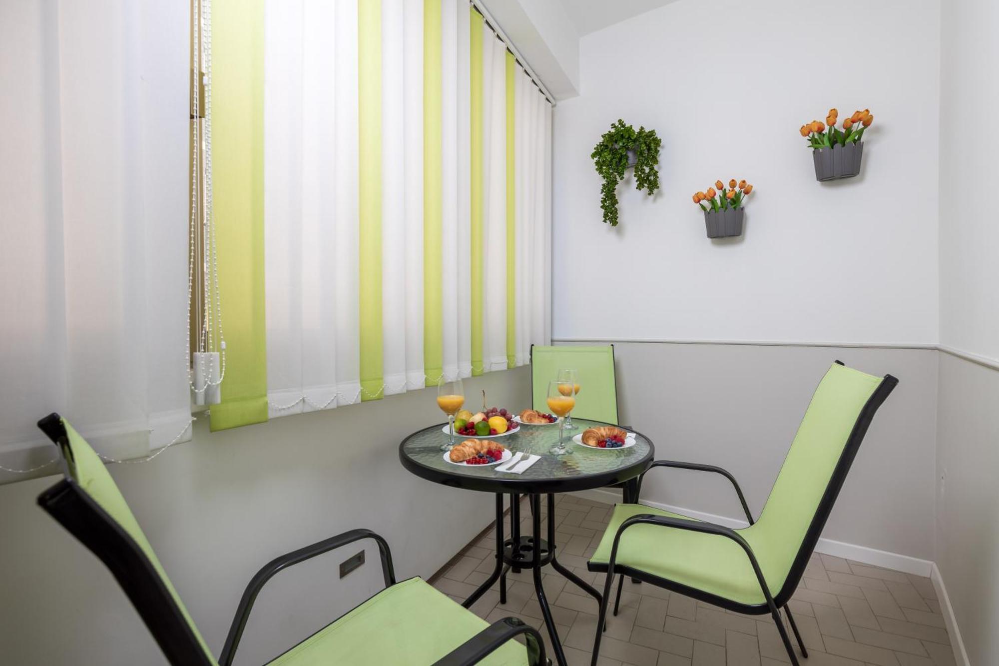 Apartment City Flower Fiume Esterno foto